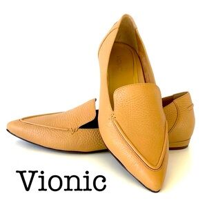 Vionic Noah Tan Leather Pointy Toes Flats Size 7.5